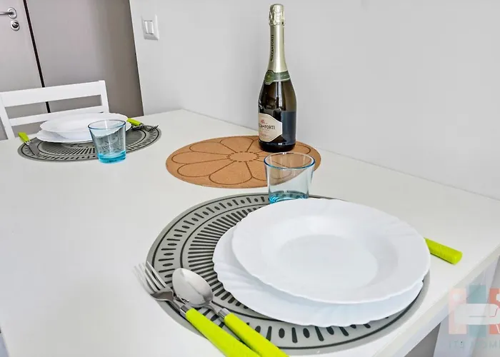 Tag2 -lodi- Elegant - 公寓